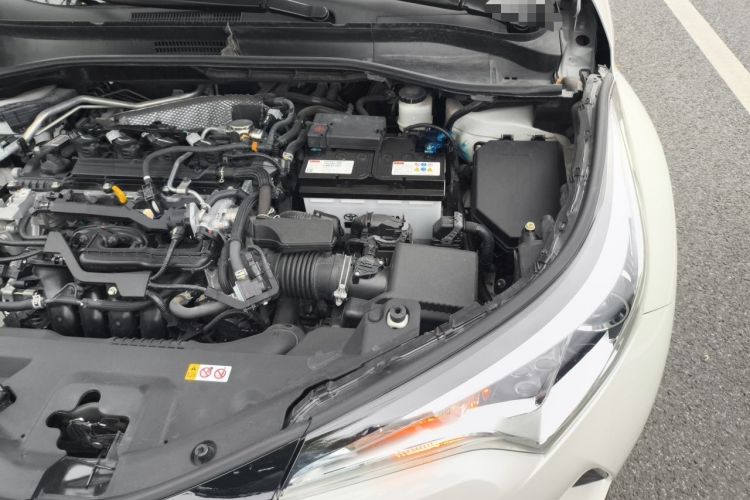 Used Toyota IZOA 2018 2.0L Yichi Edition China V Standard Engine Bay Left
