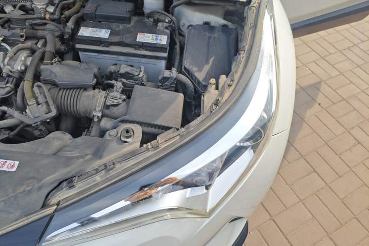 Used Toyota IZOA 2018 2.0L Yichi Version China VI Standard Engine Bay Left