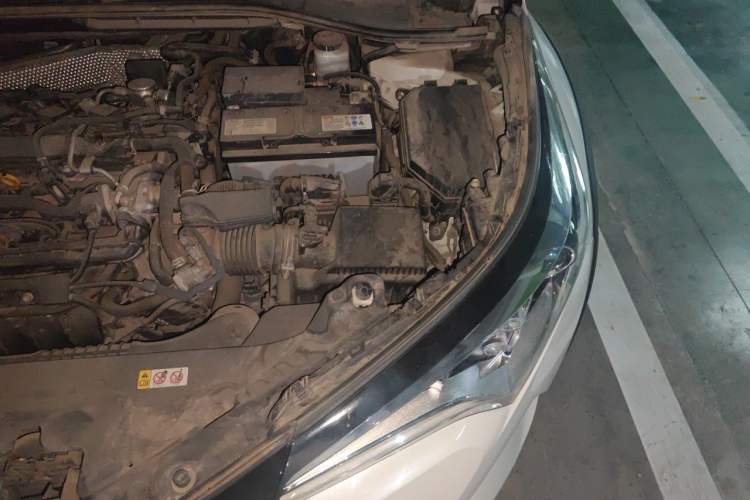Used Toyota IZOA 2018 2.0L Yichi Edition China V Standard Engine Bay Left