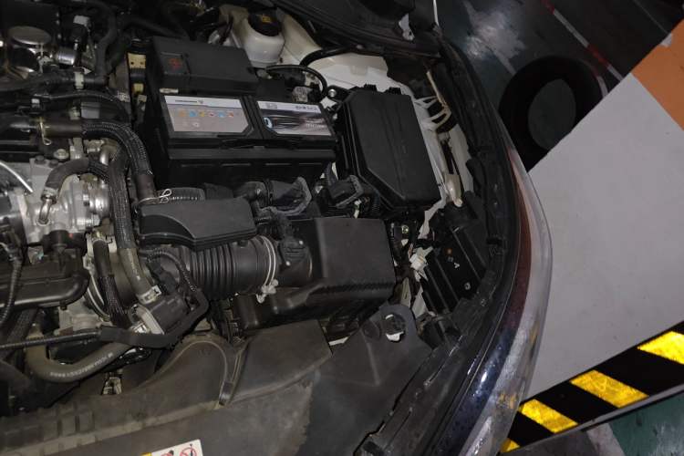 Used Toyota IZOA 2018 2.0L Yichi Edition China V Standard Engine Bay Left