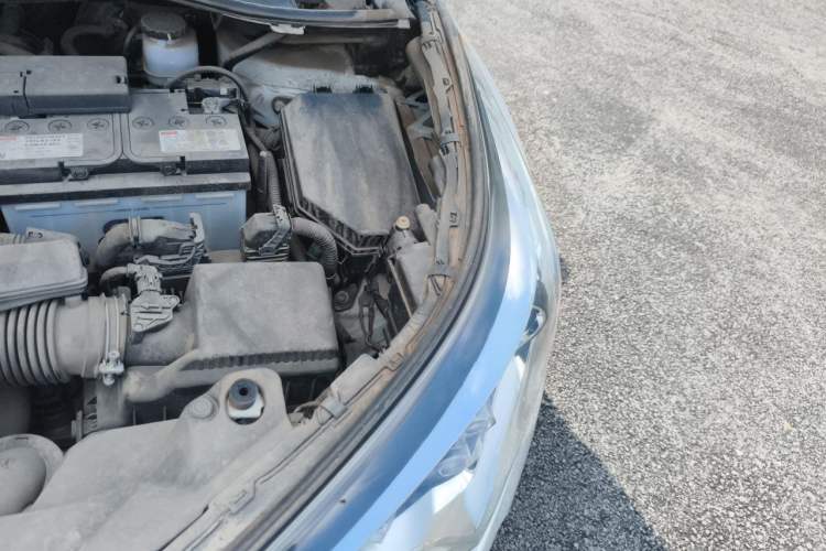 Used Toyota IZOA 2018 2.0L Yichi Version China VI Standard Engine Bay Left