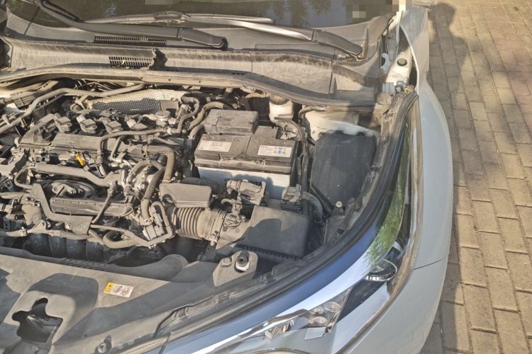 Used Toyota IZOA 2018 2.0L Yichi Edition China V Standard Engine Bay Left