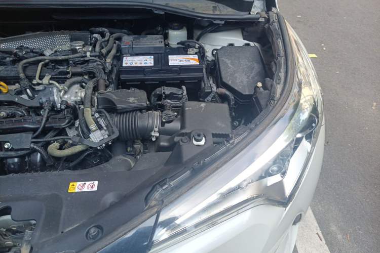 Used Toyota IZOA 2018 2.0L Yichi Edition China V Standard Engine Bay Left