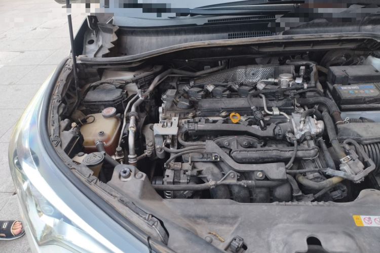 Used Toyota IZOA 2018 2.0L Yichi Edition China V Standard Engine Bay Right
