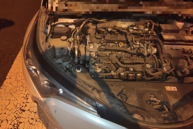 Used Toyota IZOA 2018 2.0L Yichi Version China VI Standard Engine Bay Right