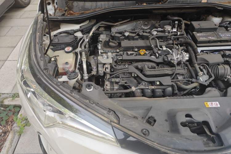 Used Toyota IZOA 2018 2.0L Yichi Edition China V Standard Engine Bay Right