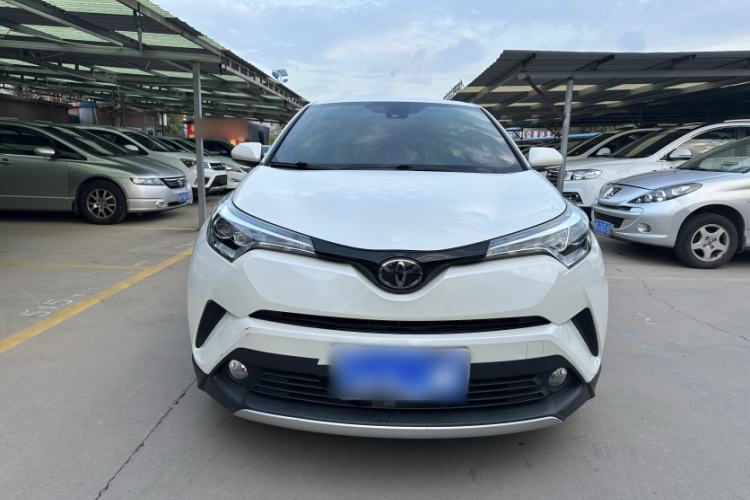 Used Toyota IZOA 2018 2.0L Yichi Edition China V Standard Exterior 1