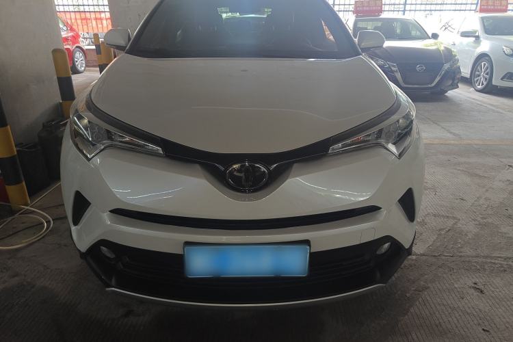 Used Toyota IZOA 2018 2.0L Yichi Edition China V Standard Exterior 1