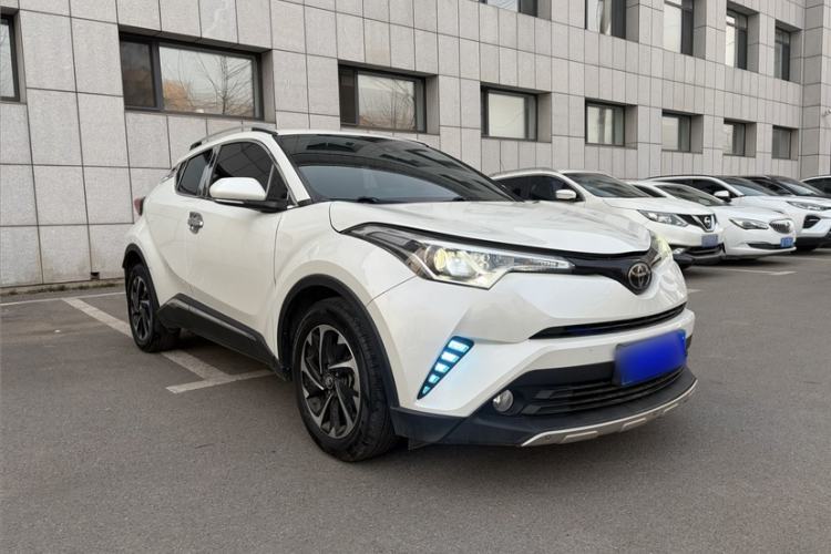Used Toyota IZOA 2018 2.0L Yichi Edition China V Standard Exterior 2