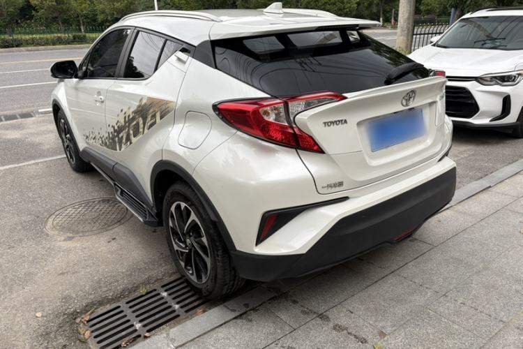 Used Toyota IZOA 2018 2.0L Yichi Version China VI Standard Exterior 2