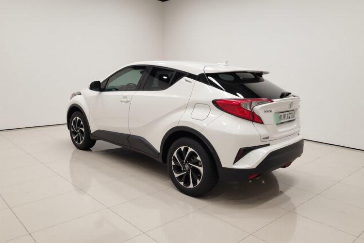 Used Toyota IZOA 2018 2.0L Yichi Edition China V Standard Exterior 3