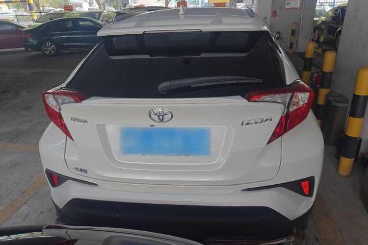 Used Toyota IZOA 2018 2.0L Yichi Edition China V Standard Exterior 4