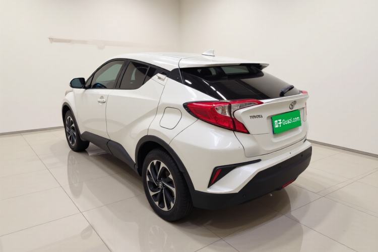 Used Toyota IZOA 2018 2.0L Yichi Edition China V Standard Exterior 4
