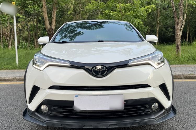 Used Toyota IZOA 2018 2.0L Yixuan Version China V Standard Exterior 4