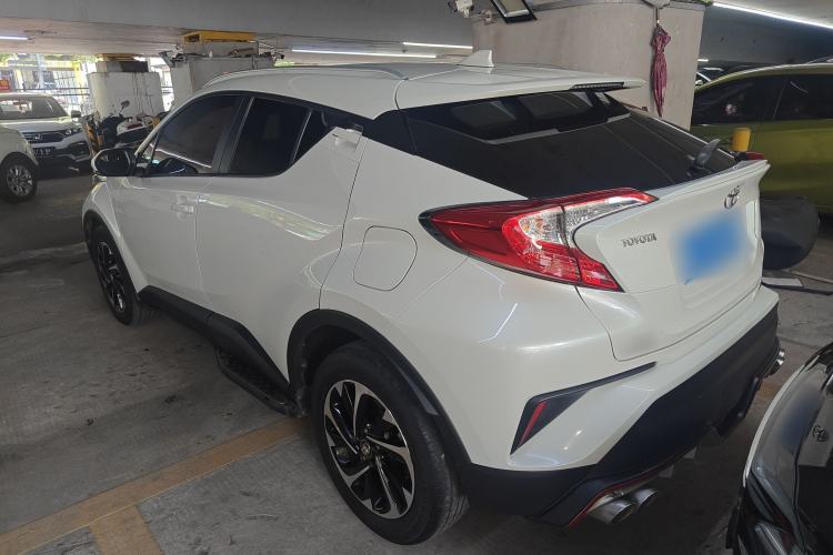 Used Toyota IZOA 2018 2.0L Yichi Edition China V Standard Exterior 5