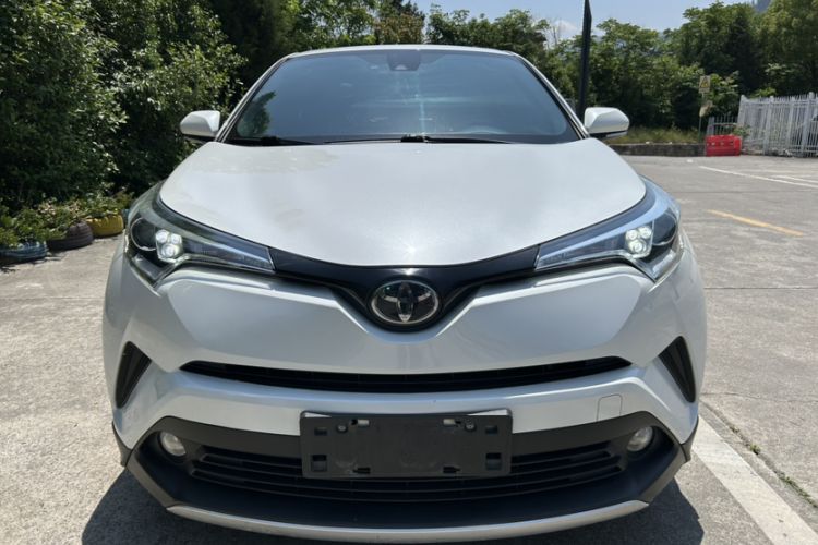 Used Toyota IZOA 2018 2.0L Yichi Edition China V Standard Exterior 6