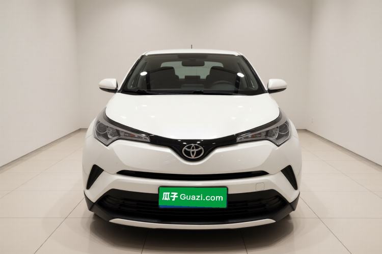 Used Toyota IZOA 2018 2.0L Yidong Edition China VI Front
