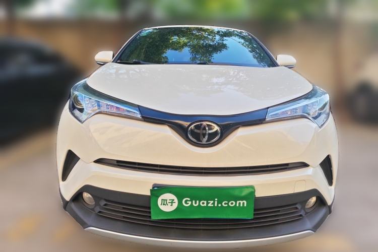 Used Toyota IZOA 2018 2.0L Yichi Version China VI Standard Front