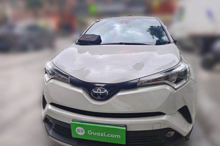 Used Toyota IZOA 2018 2.0L Yichi Version China VI Standard Front