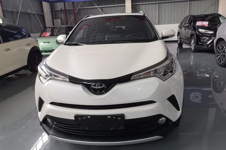 Used Toyota IZOA 2018 2.0L Yichi Edition China V Standard Front