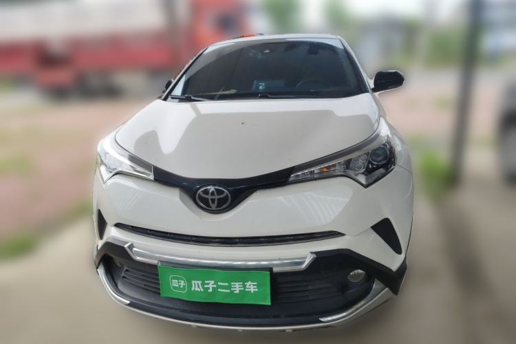 Used Toyota IZOA 2018 2.0L Yichi Version China VI Standard Front