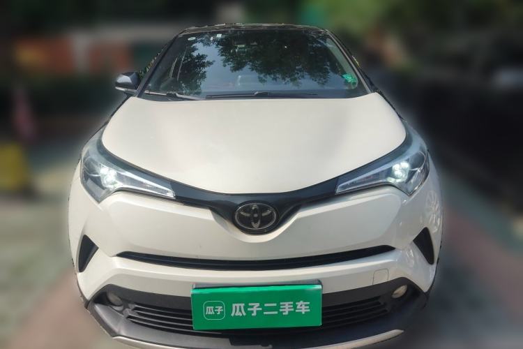 Used Toyota IZOA 2018 2.0L Yichi Version China VI Standard Front