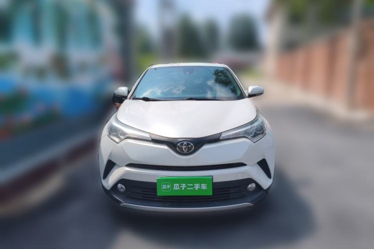 Used Toyota IZOA 2018 2.0L Yichi Version China VI Standard Front