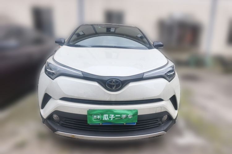 Used Toyota IZOA 2018 2.0L Yixuan Sunroof Version China VI Standard Front