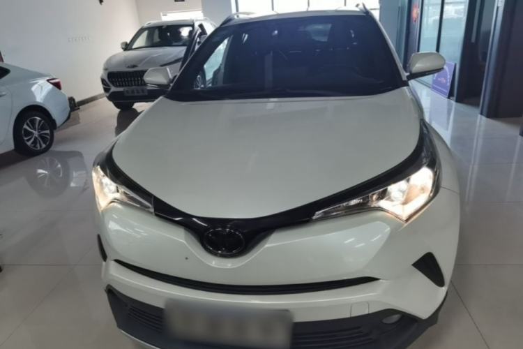 Used Toyota IZOA 2018 2.0L Yichi Edition China V Standard Front