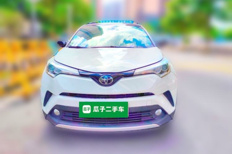 Used Toyota IZOA 2018 2.0L Yichi Version China VI Standard Front