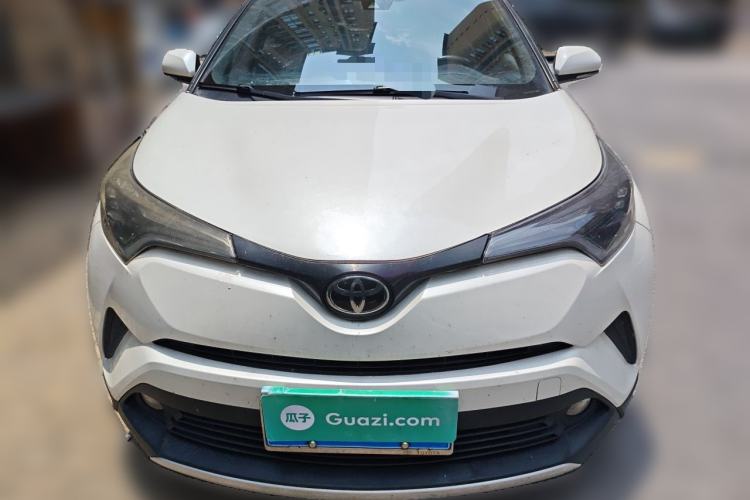 Used Toyota IZOA 2018 2.0L Yichi Version China VI Standard Front