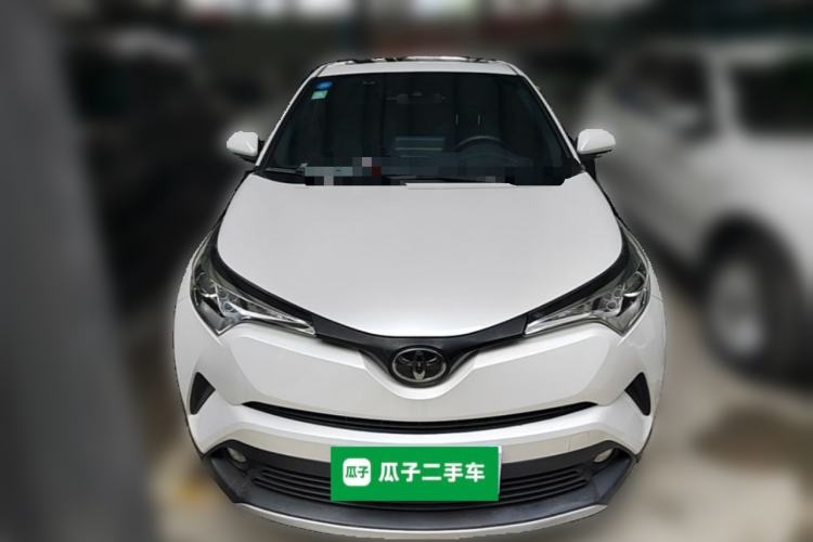 Used Toyota IZOA 2018 2.0L Yichi Version China VI Standard Front