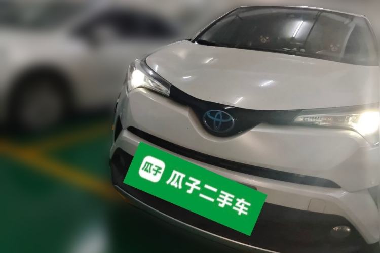 Used Toyota IZOA 2018 2.0L Yixuan Version China VI Standard Front