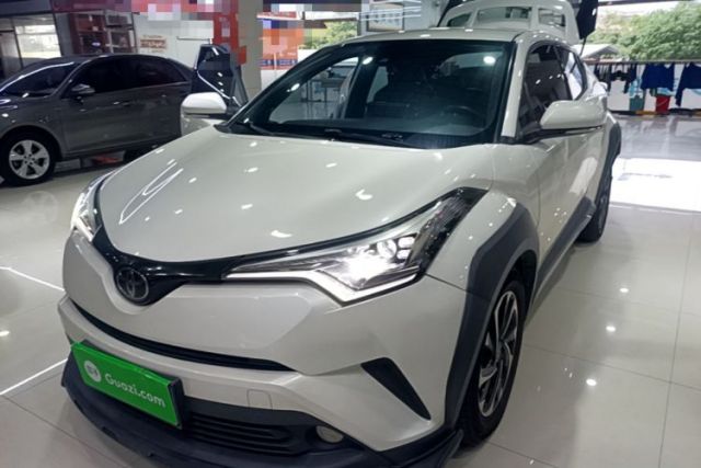 Used Toyota IZOA 2018 2.0L Yixuan Version China V Standard