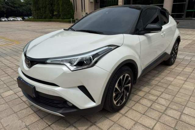 Used Toyota IZOA 2018 2.0L Yichi Edition China V Standard