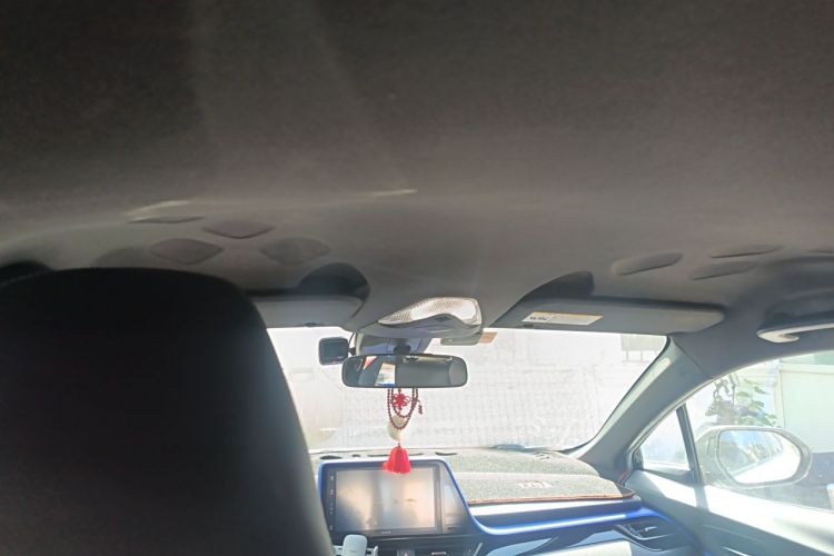 Used Toyota IZOA 2018 2.0L Yichi Edition China V Standard Headliner