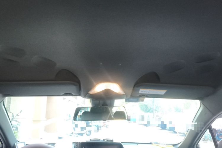 Used Toyota IZOA 2018 2.0L Yichi Edition China V Standard Headliner