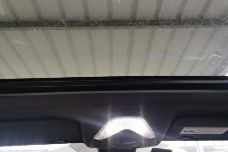 Used Toyota IZOA 2018 2.0L Yichi Edition China V Standard Headliner