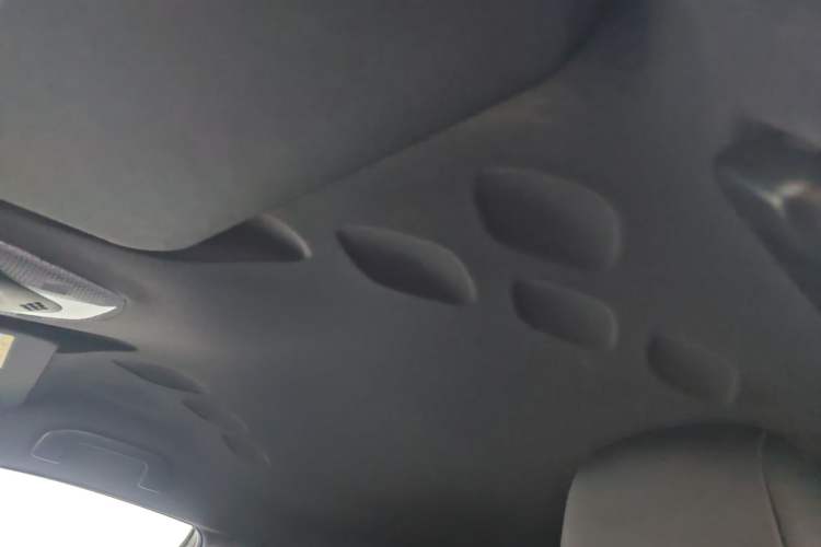 Used Toyota IZOA 2018 2.0L Yichi Edition China V Standard Headliner