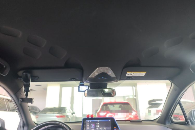 Used Toyota IZOA 2018 2.0L Yichi Version China VI Standard Headliner