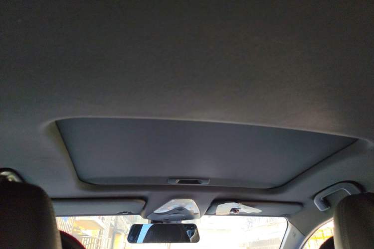 Used Toyota IZOA 2018 2.0L Yichi Edition China V Standard Headliner