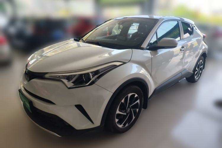Used Toyota IZOA 2018 2.0L Yichi Version China VI Standard Guazi used car, China used car export, Used car for sale, Used Toyota cars, Cheapest cars for sale