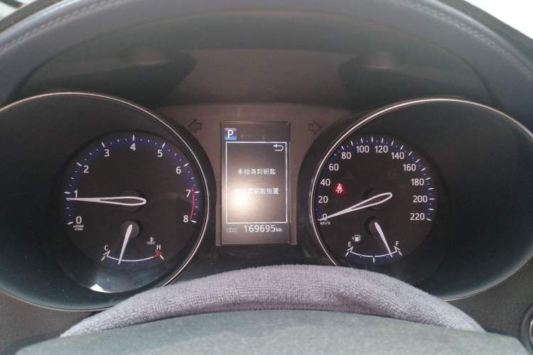 Used Toyota IZOA 2018 2.0L Yichi Edition China V Standard Instrument Cluster