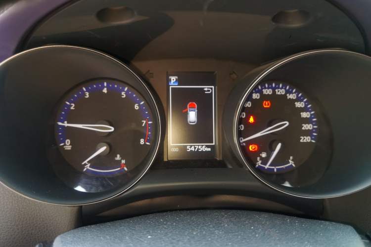 Used Toyota IZOA 2018 2.0L Yichi Version China VI Standard Instrument Cluster