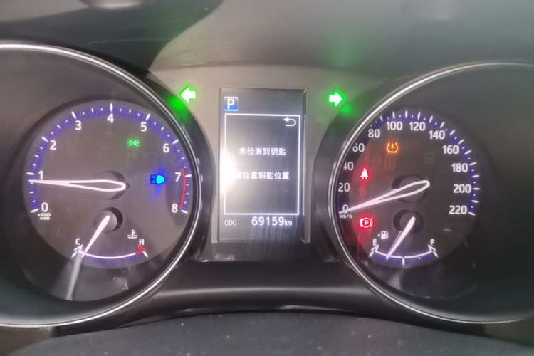 Used Toyota IZOA 2018 2.0L Yichi Version China VI Standard Instrument Cluster