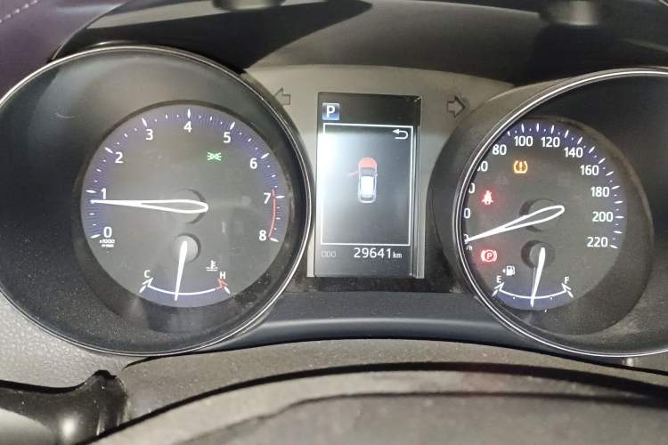 Used Toyota IZOA 2018 2.0L Yichi Version China VI Standard Instrument Cluster