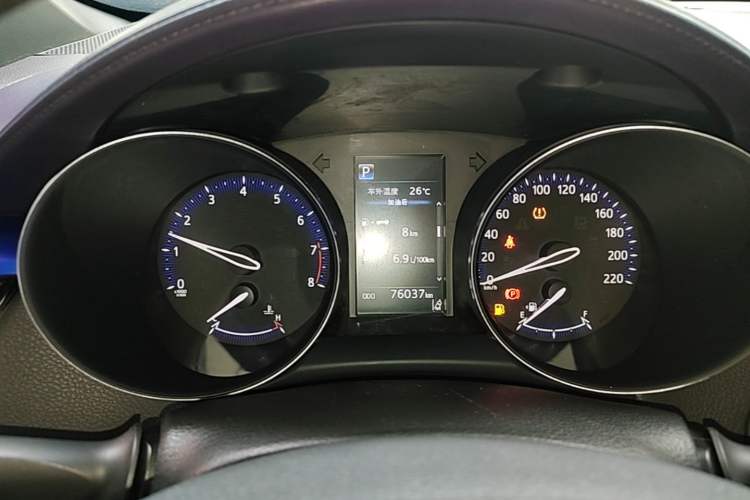 Used Toyota IZOA 2018 2.0L Yichi Version China VI Standard Instrument Cluster