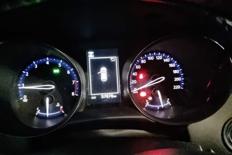 Used Toyota IZOA 2018 2.0L Yixuan Version China VI Standard Instrument Cluster
