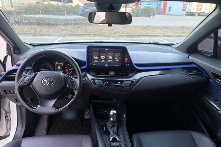 Used Toyota IZOA 2018 2.0L Yichi Edition China V Standard Interior 1