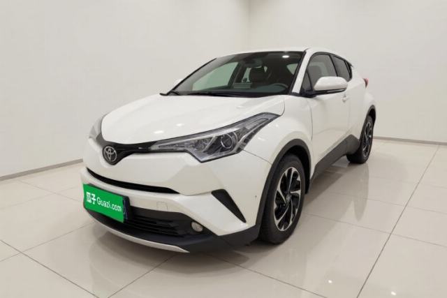 Used Toyota IZOA 2018 2.0L Yichi Version China VI Standard